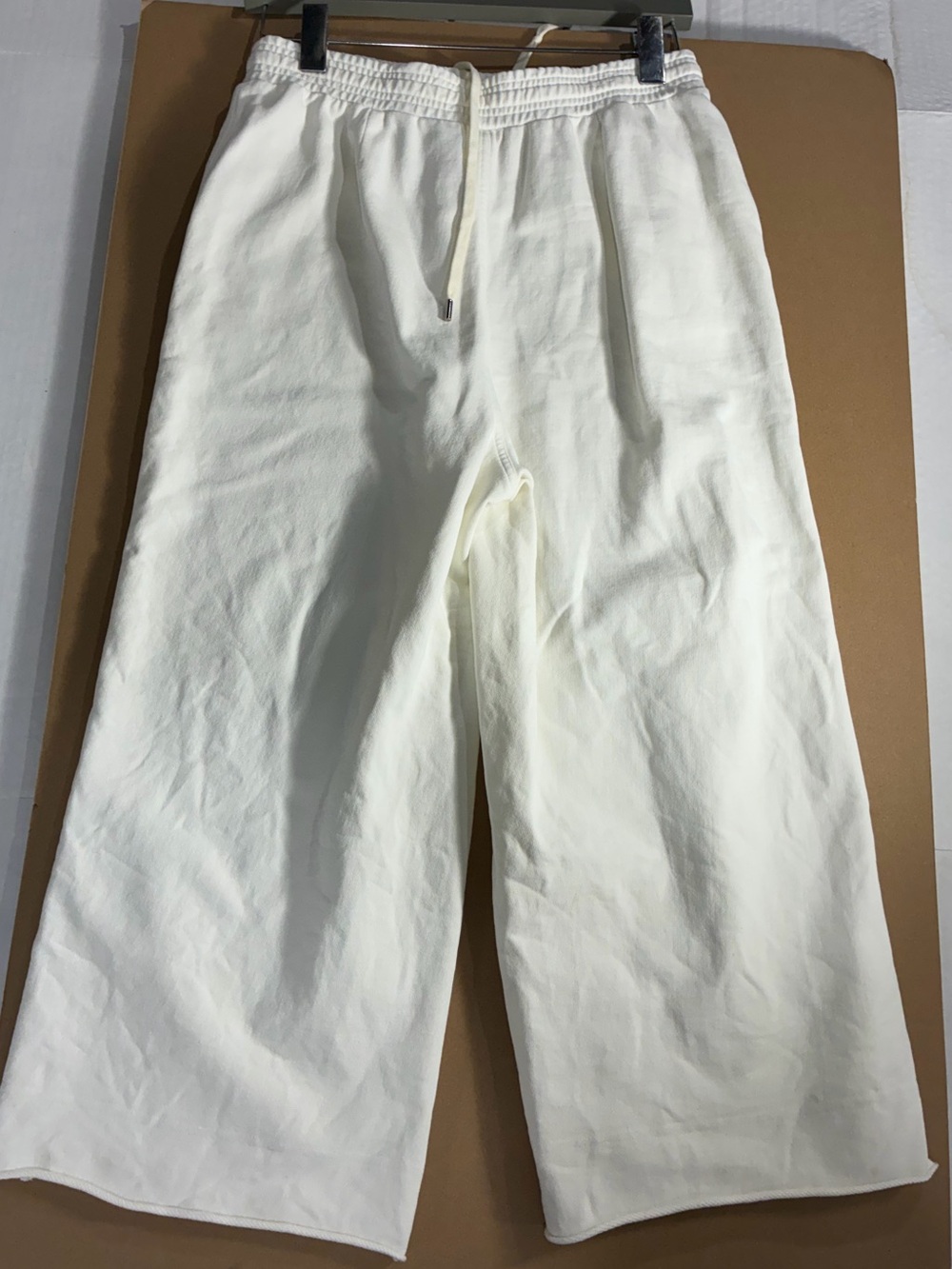 CALIA HIGH RISE CROPPED PANT - Picture 11 of 15